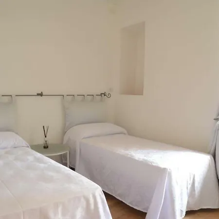 Pensionat Est San Ginesio